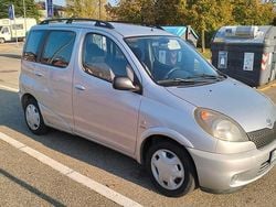 Grigio Usata 2002 Toyota Verso Monovolume | 1999 €