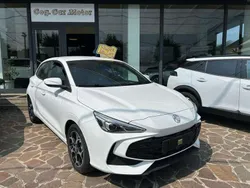 Bianco Nuova 2025 MG MG3 Comfort Due volumi | 17.500 € (Cara)