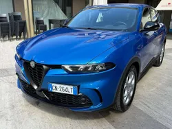 Blu/azzurro Usata 2023 Alfa Romeo Tonale Super SUV | 30.800 € (Buon prezzo)