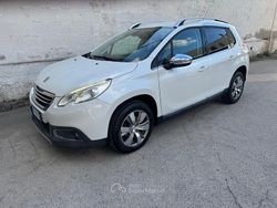 Bianco Usata 2014 Peugeot 2008 Allure SUV | 6990 € (Molto cara)