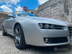 Argento Usata 2011 Alfa Romeo 159 Progression Tre volumi | 9000 € (Super prezzo)