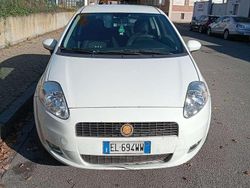 Usata 2012 Fiat Grande Punto Due volumi | 1800 € (Ottimo prezzo)