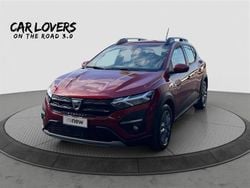 Rosso Usata 2022 Dacia Sandero Comfort Due volumi | 13.990 € (Buon prezzo)