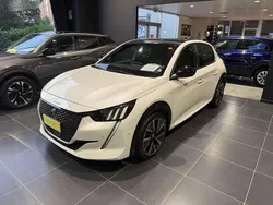 Bianco Usata 2022 Peugeot 208 GT Due volumi | 13.900 € (Ottimo prezzo)