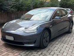 Grigio Usata 2019 Tesla Model 3 Long Range AWD Tre volumi | 25.000 € (Ottimo prezzo)