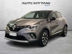 Grigio scuro Usata 2023 Renault Captur Techno SUV | 20.800 € (Buon prezzo)