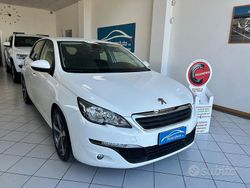 Bianco Usata 2014 Peugeot 308 Tre volumi | 6900 € (Buon prezzo)