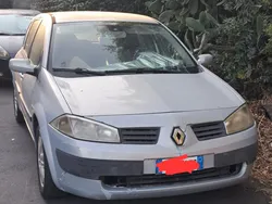 Usata 2004 Renault Mégane II Tre volumi | 1300 € (Ottimo prezzo)