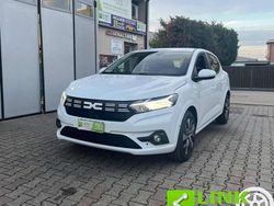 Bianco Nuova 2025 Dacia Sandero Expression Tre volumi | 15.900 € (Ottimo prezzo)