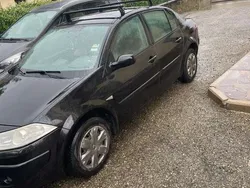 Nero Usata 2008 Renault Mégane III Dynamique Tre volumi | 1300 € (Super prezzo)