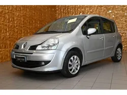 Argento(met.) Usata 2011 Renault Modus Monovolume | 3500 € (Buon prezzo)