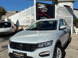 Bianco Usata 2020 VW T-Roc Business SUV | 18.900 € (Buon prezzo)