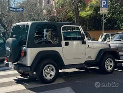 Usata 2004 Jeep Wrangler SUV | 13.900 € (Super prezzo)
