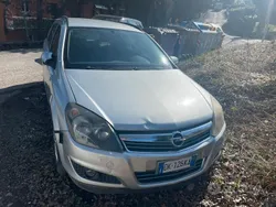 Usata 2008 Opel Astra Enjoy Station wagon | 699 € (Super prezzo)