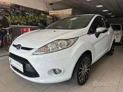 Other Usata 2011 Ford Fiesta Titanium Due volumi | 4900 € (Cara)