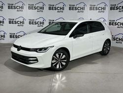 Bianco Usata 2025 VW Golf VIII Tre volumi | 29.800 € (Buon prezzo)