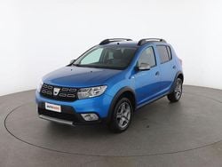 Blu Usata 2019 Dacia Sandero Essentiel Tre volumi | 9699 € (Buon prezzo)