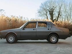 Usata 1983 Alfa Romeo Alfetta Quadrifoglio Tre volumi | 12.500 €