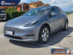 Grigio Usata 2024 Tesla Model Y RWD SUV | 35.950 € (Buon prezzo)