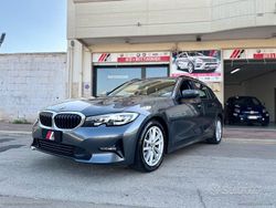 Grigio Usata 2021 BMW 318 Advantage Station wagon | 17.790 € (Ottimo prezzo)