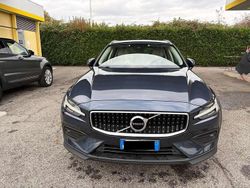 Blu/azzurro Usata 2020 Volvo V60 CC Business Edition Station wagon | 23.600 € (Buon prezzo)