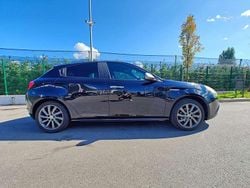 Nero Usata 2013 Alfa Romeo Giulietta Veloce Tre volumi | 8300 € (Buon prezzo)