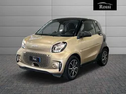 Bodypanels in gold beige (meta Usata 2022 Smart ForTwo Electric Drive Pure Coupé | 12.500 € (Super prezzo)