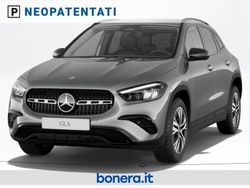 Grigio Nuova 2025 Mercedes GLA180 Advanced Plus SUV | 41.200 € (Buon prezzo)