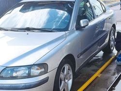 Grigio Usata 2002 Volvo S60 Tre volumi | 1400 € (Super prezzo)