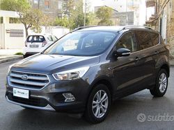 Grigio Usata 2017 Ford Kuga Business Edition SUV | 12.000 € (Ottimo prezzo)