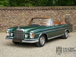 Verde Usata 1964 Mercedes 220 SE Cabrio | 159.950 €