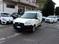 Bianco Usata 2011 Fiat Doblò Monovolume | 6400 € (Buon prezzo)
