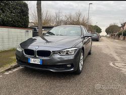 Grigio Usata 2017 BMW 330 Tre volumi | 15.900 € (Buon prezzo)