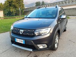 Grigio Usata 2020 Dacia Sandero Anniversary Tre volumi | 9300 € (Buon prezzo)