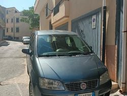 Grigio Usata 2011 Fiat Idea Monovolume | 3000 € (Buon prezzo)