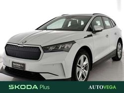 Bianco / pastello Usata 2022 Skoda Enyaq iV Executive SUV | 24.500 € (Super prezzo)