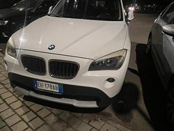 Bianco Usata 2011 BMW X1 Sport Line SUV | 6900 € (Cara)