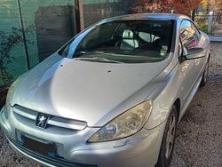 Grigio Usata 2004 Peugeot 307 CC Cabrio | 2000 € (Ottimo prezzo)