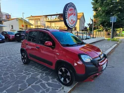 Rosso Usata 2024 Fiat Panda Cross Cross Due volumi | 12.800 € (Buon prezzo)