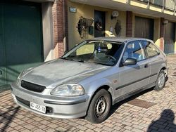 Argento Usata 1995 Honda Civic LS Coupé | 3500 €