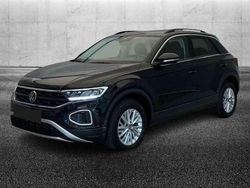 Nero Usata 2023 VW T-Roc Life SUV | 31.950 € (Molto cara)