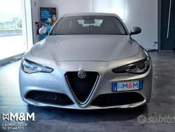 Grigio Usata 2018 Alfa Romeo Giulia Business Tre volumi | 17.500 € (Ottimo prezzo)