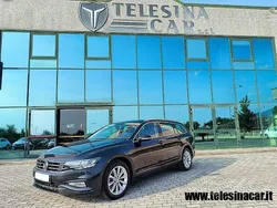 Grigio scuro Usata 2020 VW Passat Business Station wagon | 15.900 € (Buon prezzo)