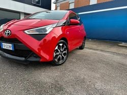 Rosso Usata 2019 Toyota Aygo Connect Style Due volumi | 11.500 € (Buon prezzo)