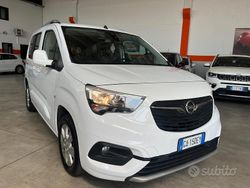 Bianco Usata 2020 Opel Combo S Monovolume | 15.990 € (Molto cara)