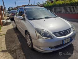 Argento Usata 2006 Honda Civic LS Tre volumi | 2000 €