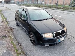 Nero Usata 2002 Skoda Fabia Tre volumi | 1000 € (Buon prezzo)
