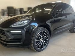 Nero Usata 2023 Porsche Macan SUV | 69.900 € (Molto cara)