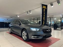 Blu metallizzato Usata 2018 Opel Insignia Sport Tre volumi | 15.600 €