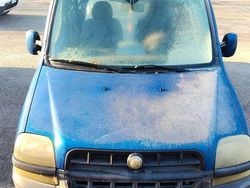 Blu Usata 2004 Fiat Doblò Family Monovolume | 800 €